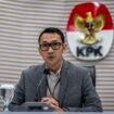 Juru Bicara KPK Budi Prasetyo menyampaikan keterangan terkait kasus dugaan korupsi PT Bank Rakyat Indonesia (BRI) (Persero) di Gedung Merah Putih KPK, Jakarta, Kamis (26/6/2025).