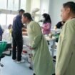 ali Kota Parepare, Tasming Hamid, memberikan apresiasi atas pelaksanaan khitanan massal yang digelar di Rumah Sakit dr Hasri Ainun Habibie, Minggu (22/6/2025). Kegiatan sosial ini melibatkan sekitar 150 anak dari berbagai wilayah di Parepare.